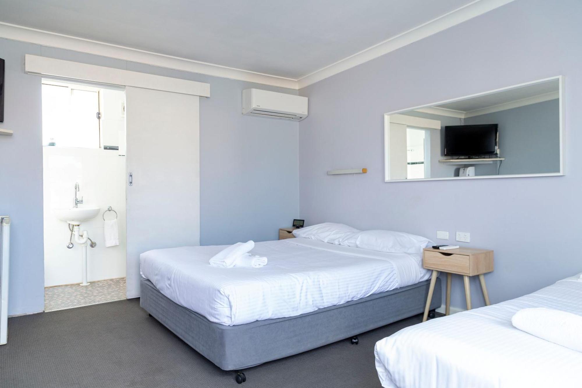 Australian Hotel Motel Yass Eksteriør bilde